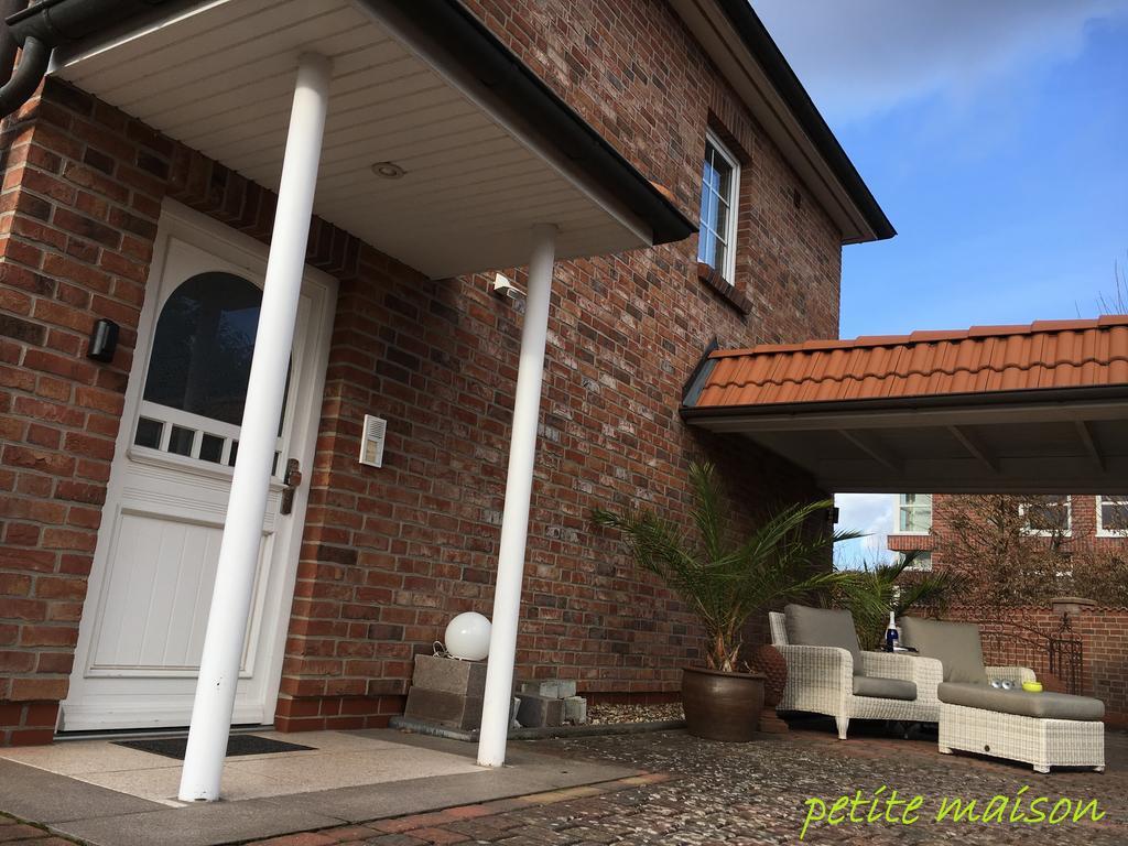 Petite Maison Luneburg Exterior photo